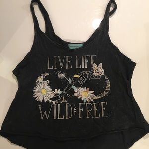 Black cropped tank top “live life wild and free”